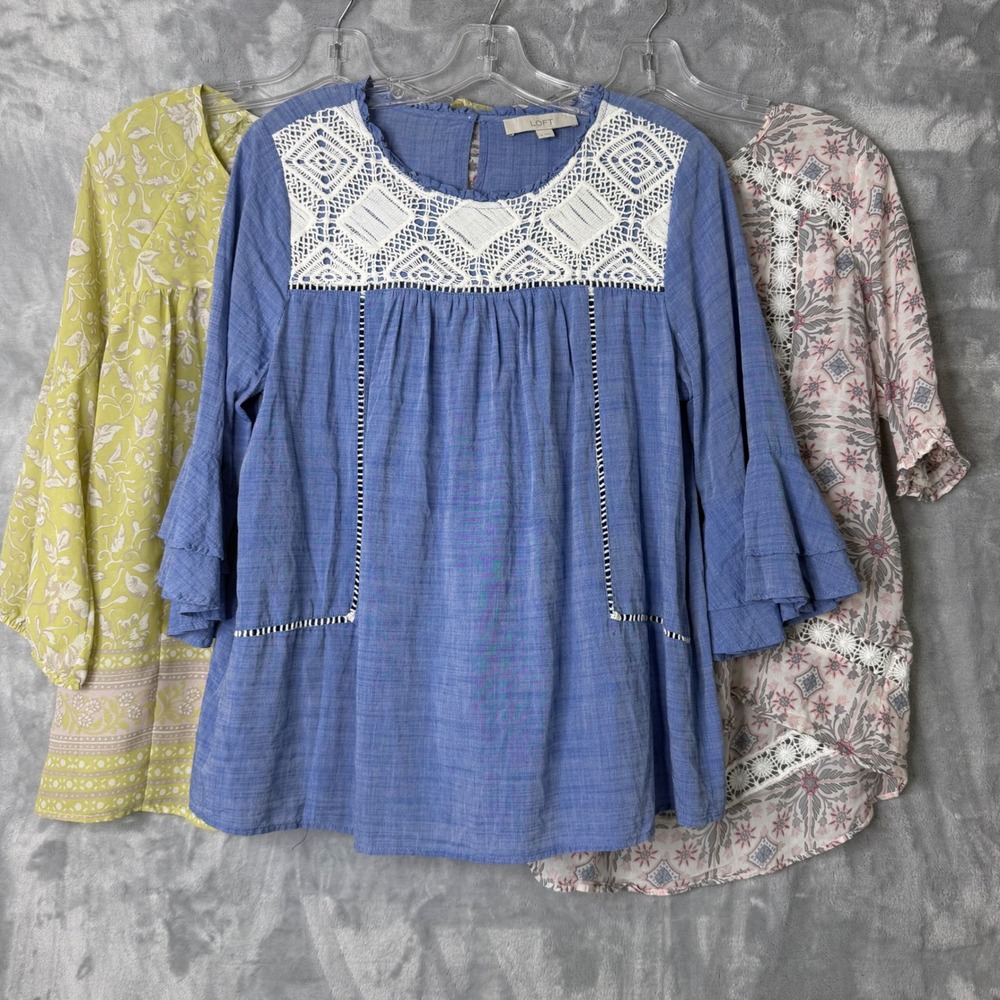 Loft Boho Top Womens M Multi Color Ruffle Crochet Lace‎ Floral Chambray Bundle